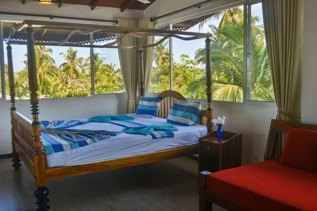 Ravi Villa Hikkaduwa Buitenkant foto