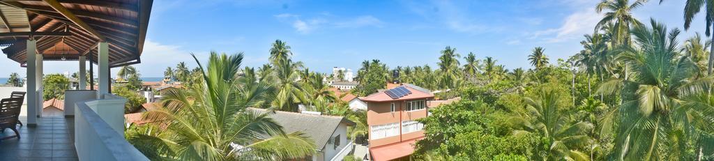 Ravi Villa Hikkaduwa Buitenkant foto